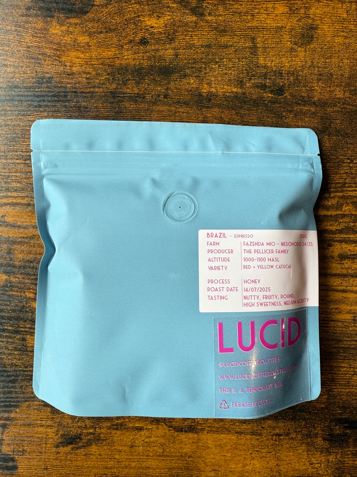 Brazil Fazenda Mio Mesonodo - Lucid Coffee Roasters
